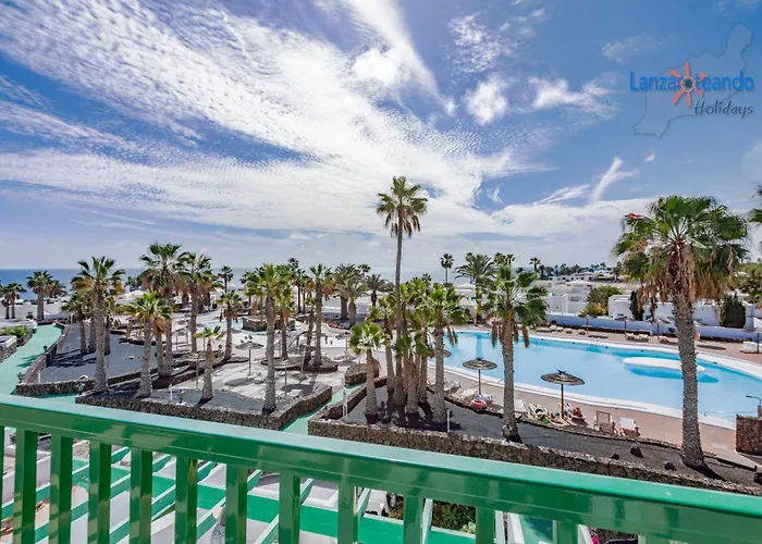 Atico La Deliziosa Vivienda Vacational With Sea View
